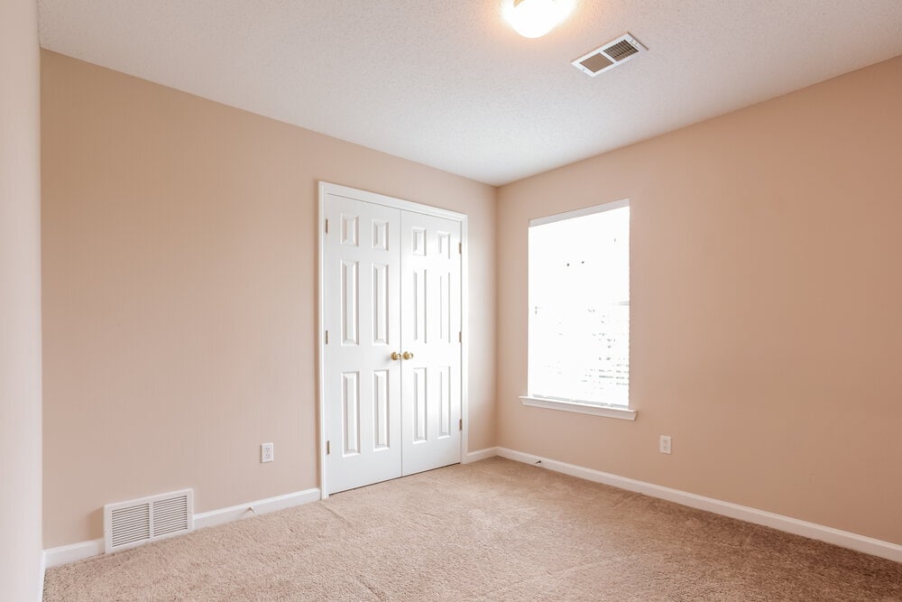 Building Photo - 4499 Shadow Ridge Dr
