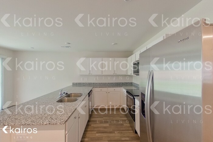 Building Photo - 207 Kyle's Dr