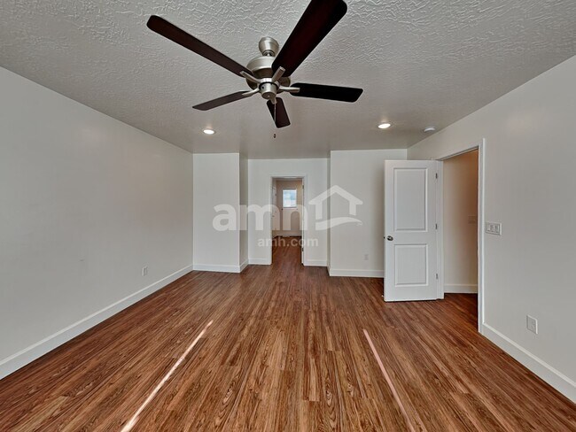 Building Photo - 1328 White St