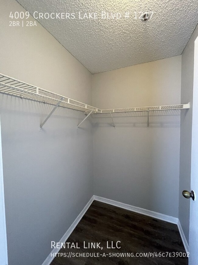 Building Photo - 4009 Crockers Lake Blvd # 1217
