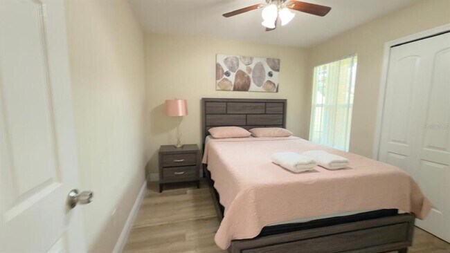 Building Photo - 5014 Laguna Bay Cir
