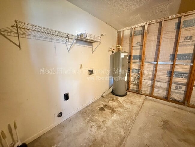 Building Photo - 2641 Sam Houston Pl