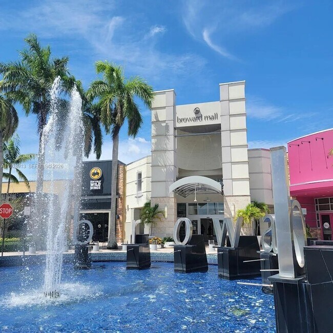 Building Photo - 403 NW 68th Ave