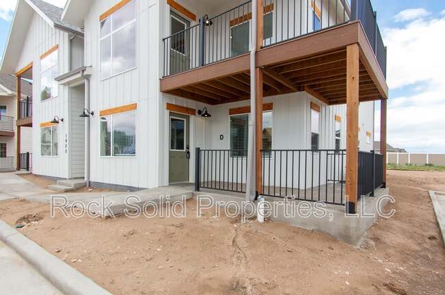 Building Photo - 1900 Good Hearted Pl