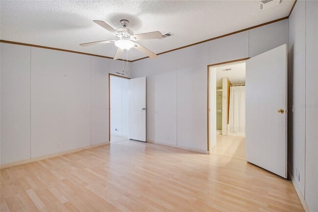 Building Photo - 18240 Lynbrook Rd