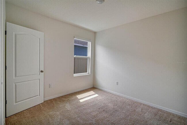 Building Photo - 2321 Tay Wes Dr