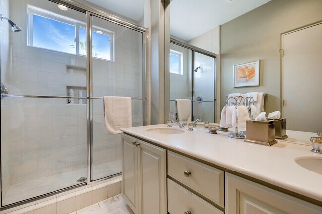 Building Photo - 761 Dove Run Cir