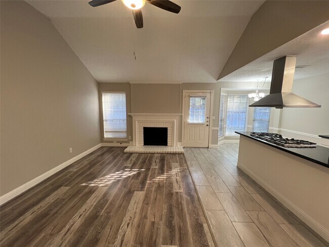 Building Photo - 187 Sandpebble Dr