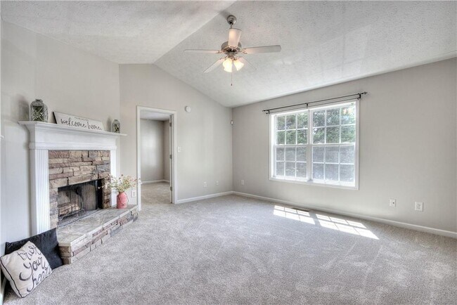 Building Photo - 178 Colton Dr