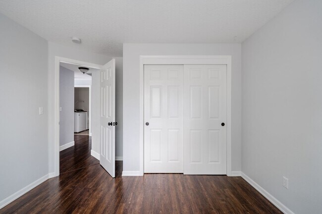 Building Photo - 14046 SE Summerfield Loop