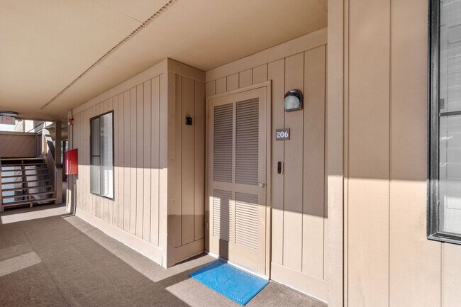 Building Photo - “Beachside Living – 2BR/2BA Condo with Ocean Views”