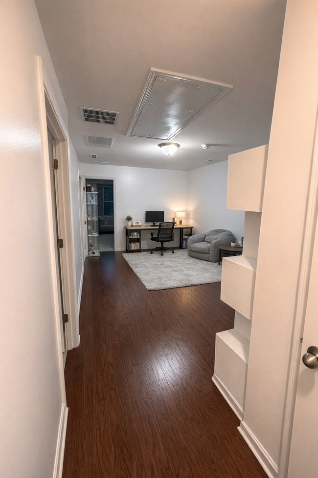 Building Photo - 1761 Clayfire Dr.