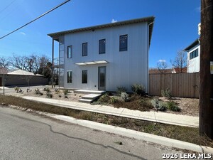 Building Photo - 1107 S Cherry St