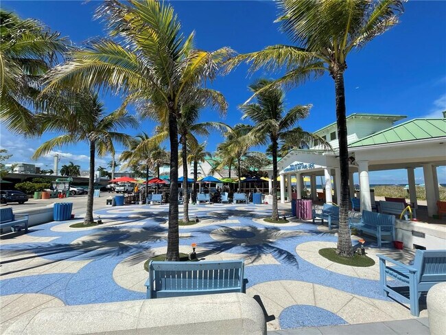 Building Photo - 5200 N Ocean Blvd