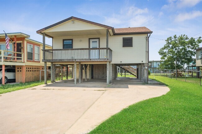 Building Photo - 7102 Terrasso Dr