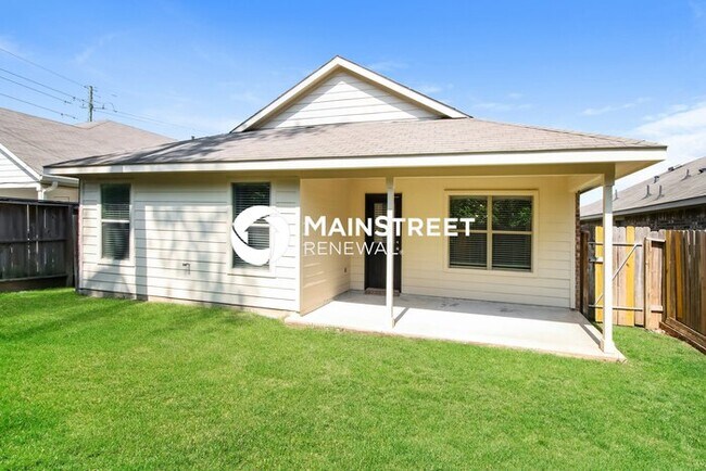 Building Photo - 1707 Grand Plaza Dr
