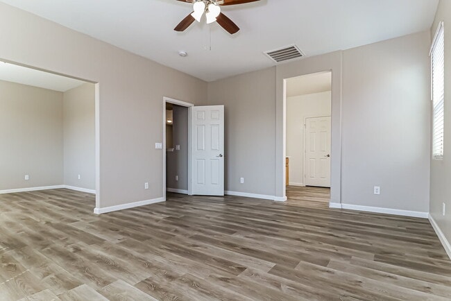 Building Photo - 7247 West Alta Vista Road