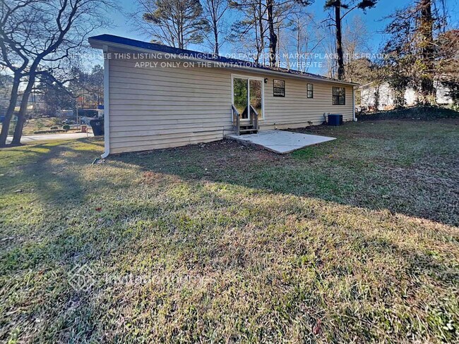 Building Photo - 812 Brighton Dr NW