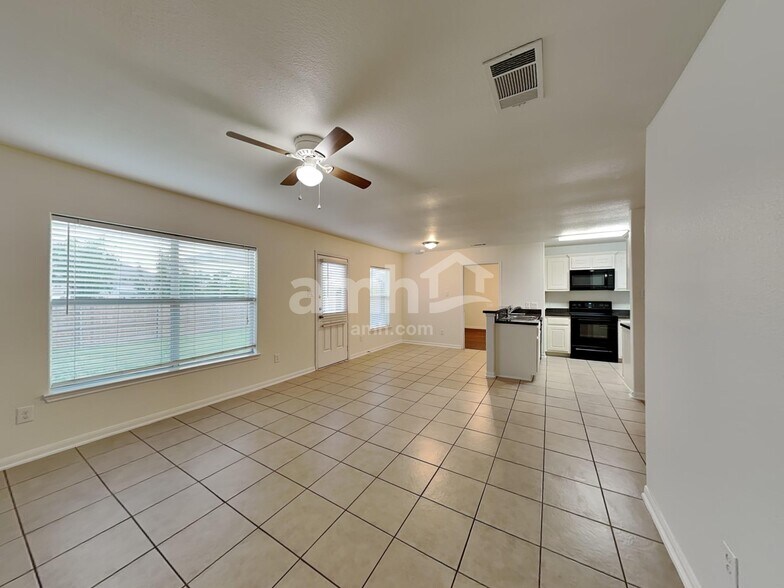Building Photo - 537 Misty Mountain Dr