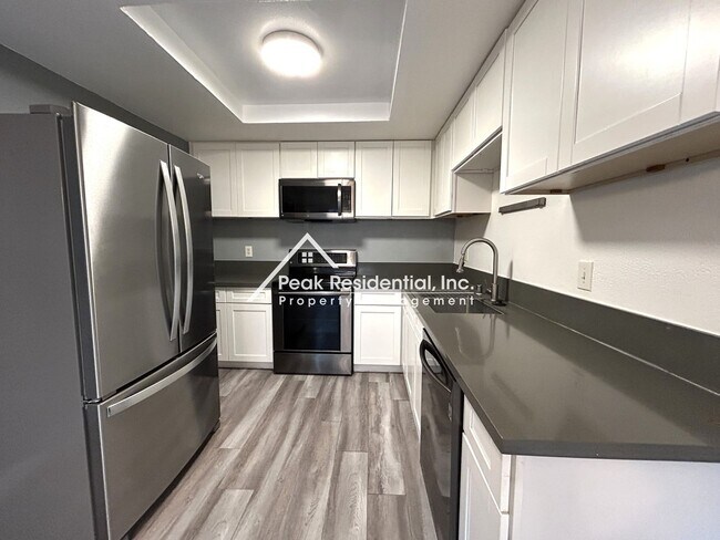 Building Photo - 5814 Shadow Creek Dr