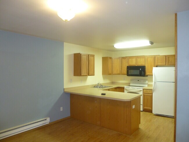 Building Photo - Cute 2 bedroom, two bath condo in Columbia Falls