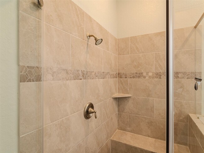 Building Photo - 10923 Texas Rose Dr