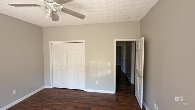Building Photo - 25873 Rambo Ln