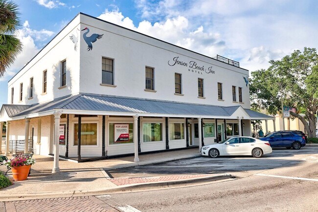 Building Photo - 1838 SE Genaro Terrace