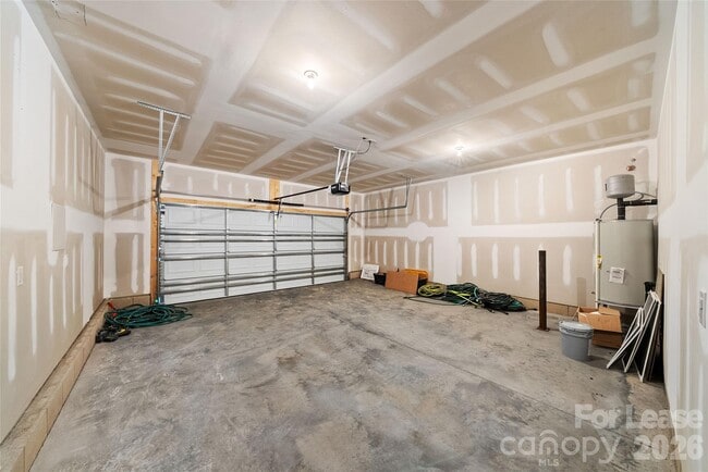 Building Photo - 11507 Vly Oaks Ln
