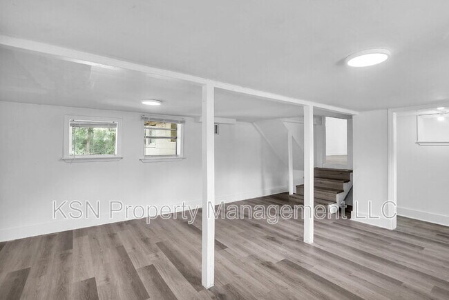 Building Photo - 130 Salt Creek Rd