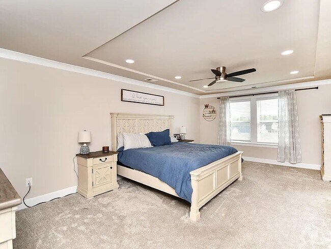 Building Photo - 30 Winged Bourne Ct