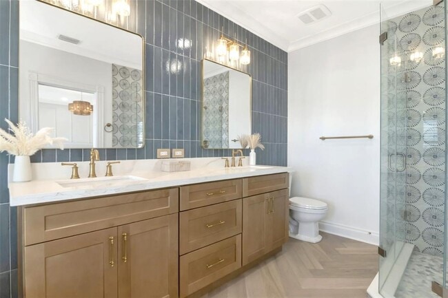 Building Photo - 644 Boca Ciega Isle Dr