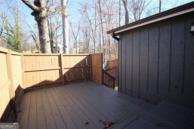 Building Photo - 9240 Nova Dr