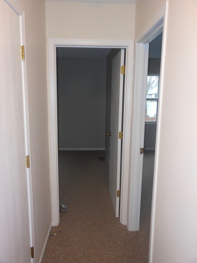 Building Photo - 1795 Laramie Drive