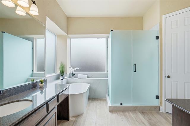 Building Photo - 838 San Clemente