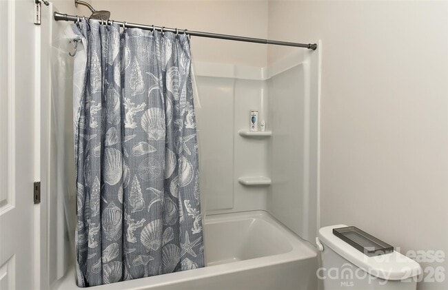 Building Photo - 421 Spearfield Ln