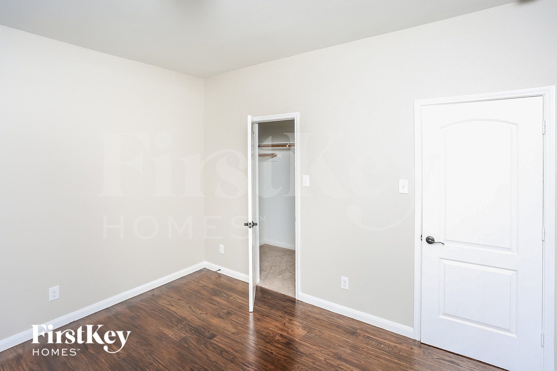 Building Photo - 202 Brook Ct