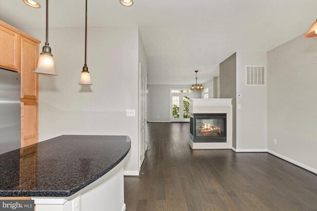 Building Photo - 22987 Eversole Terrace