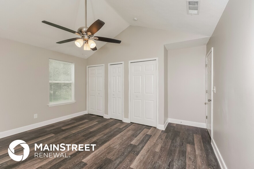 Building Photo - 3705 Bartlett Ct