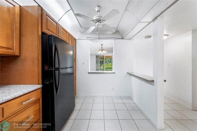 Building Photo - 3150 W Rolling Hills Cir