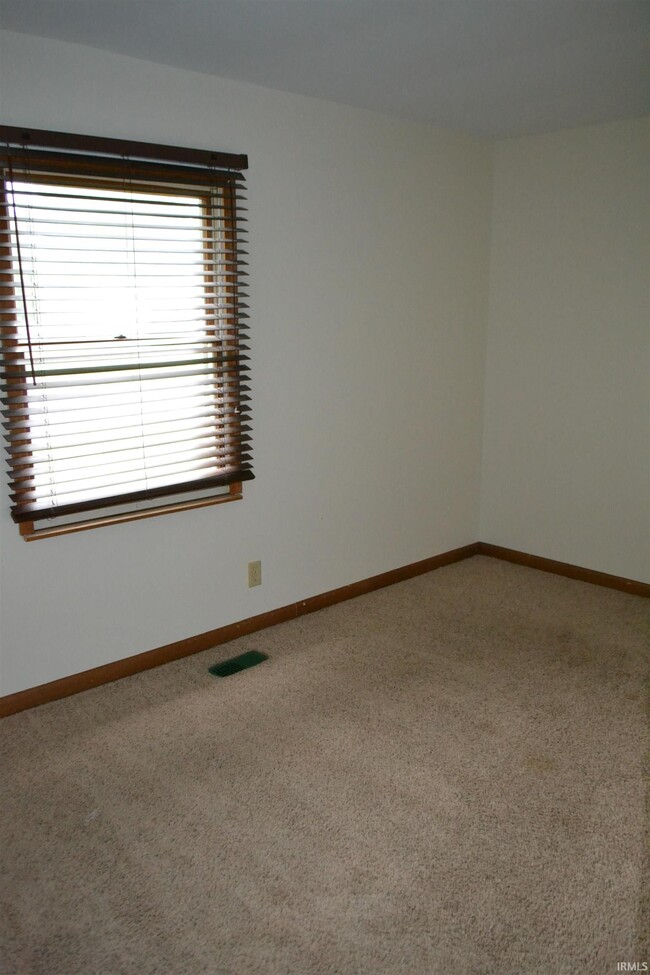 Building Photo - 2202 Heatherfield Dr