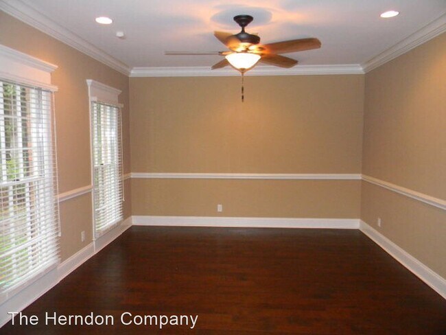 Building Photo - 4 br, 2.5 bath House - 797 Lake Laurie Drive