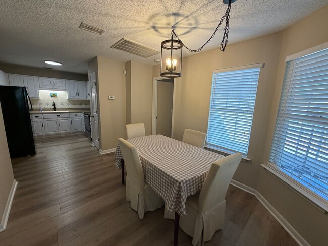 Building Photo - 114 Dalton Cody Dr