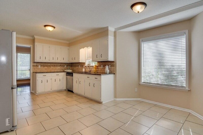 Building Photo - 3730 Cactus Trail