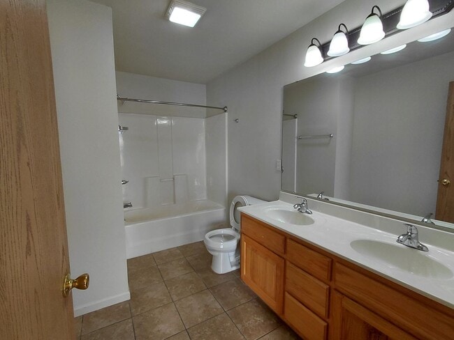 Building Photo - 16328 Holy Cross Ln