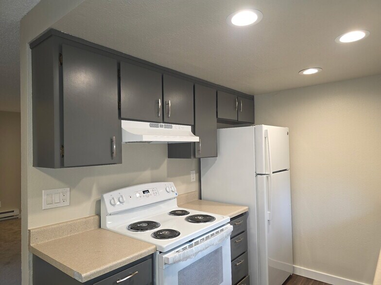 Kitchen 2 - 7911 236th St SW