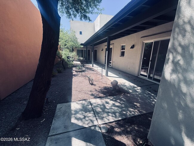Building Photo - 5331 S Morning Sky Ln