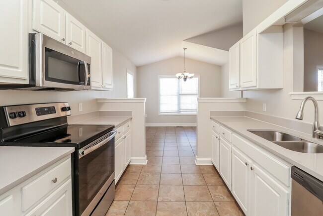 Building Photo - 4525 Carol Ct