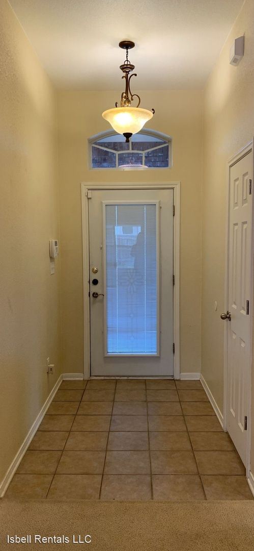Building Photo - 4 br, 2 bath House - 2501 Wisteria Lane