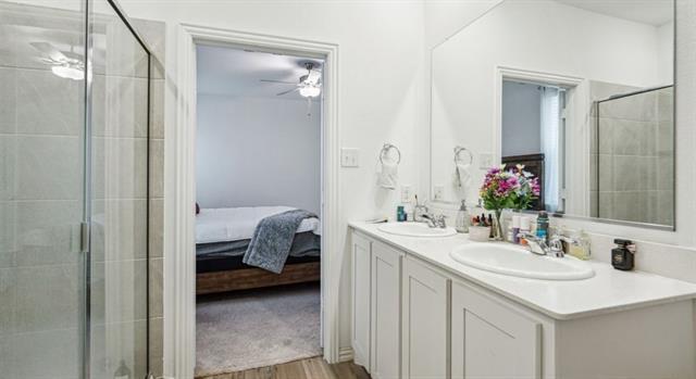 Building Photo - 3240 Apple Crk Ave